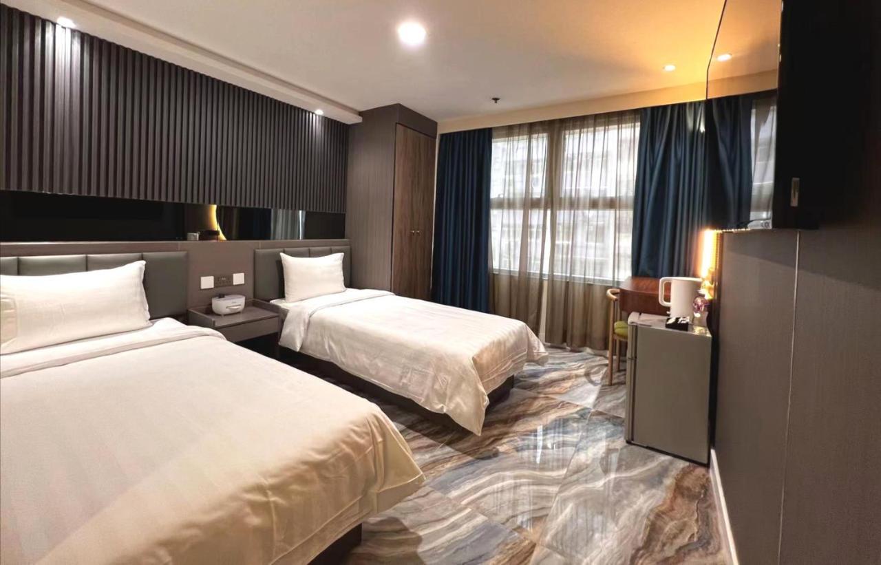 Hennessy Hotel Hong Kong Bagian luar foto