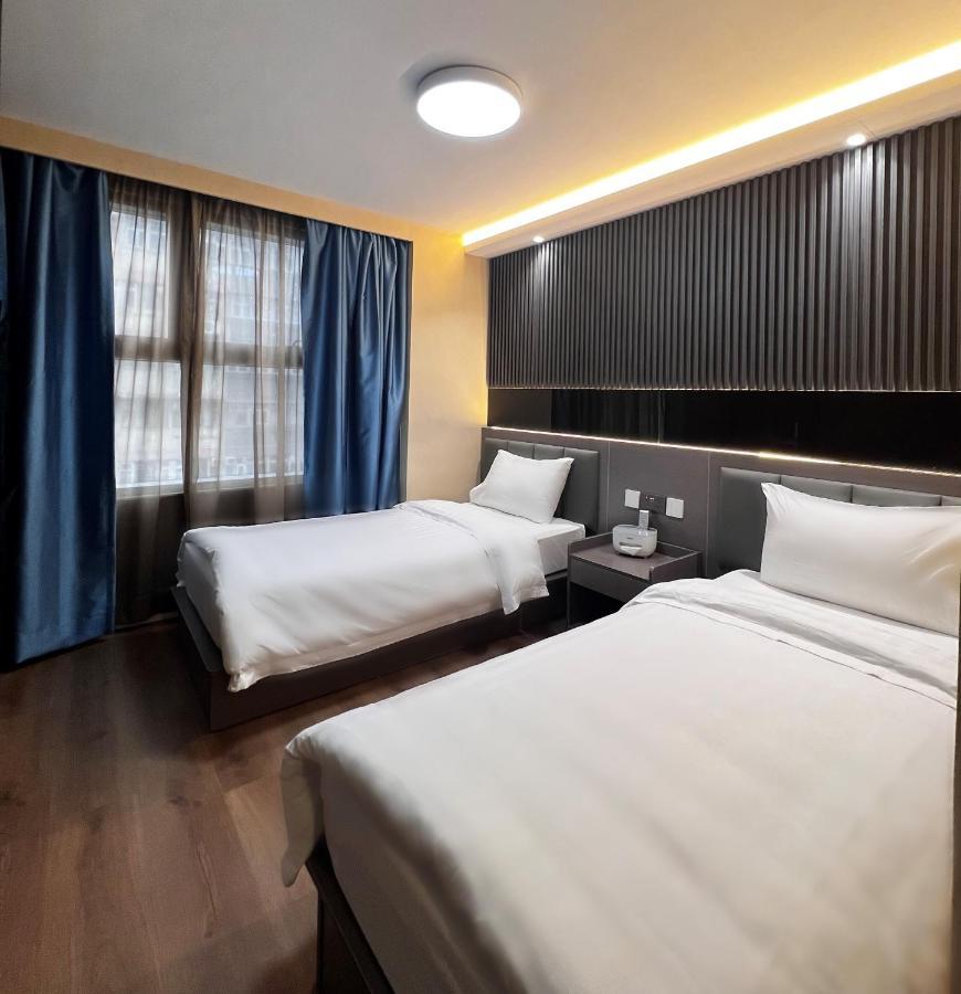 Hennessy Hotel Hong Kong Bagian luar foto