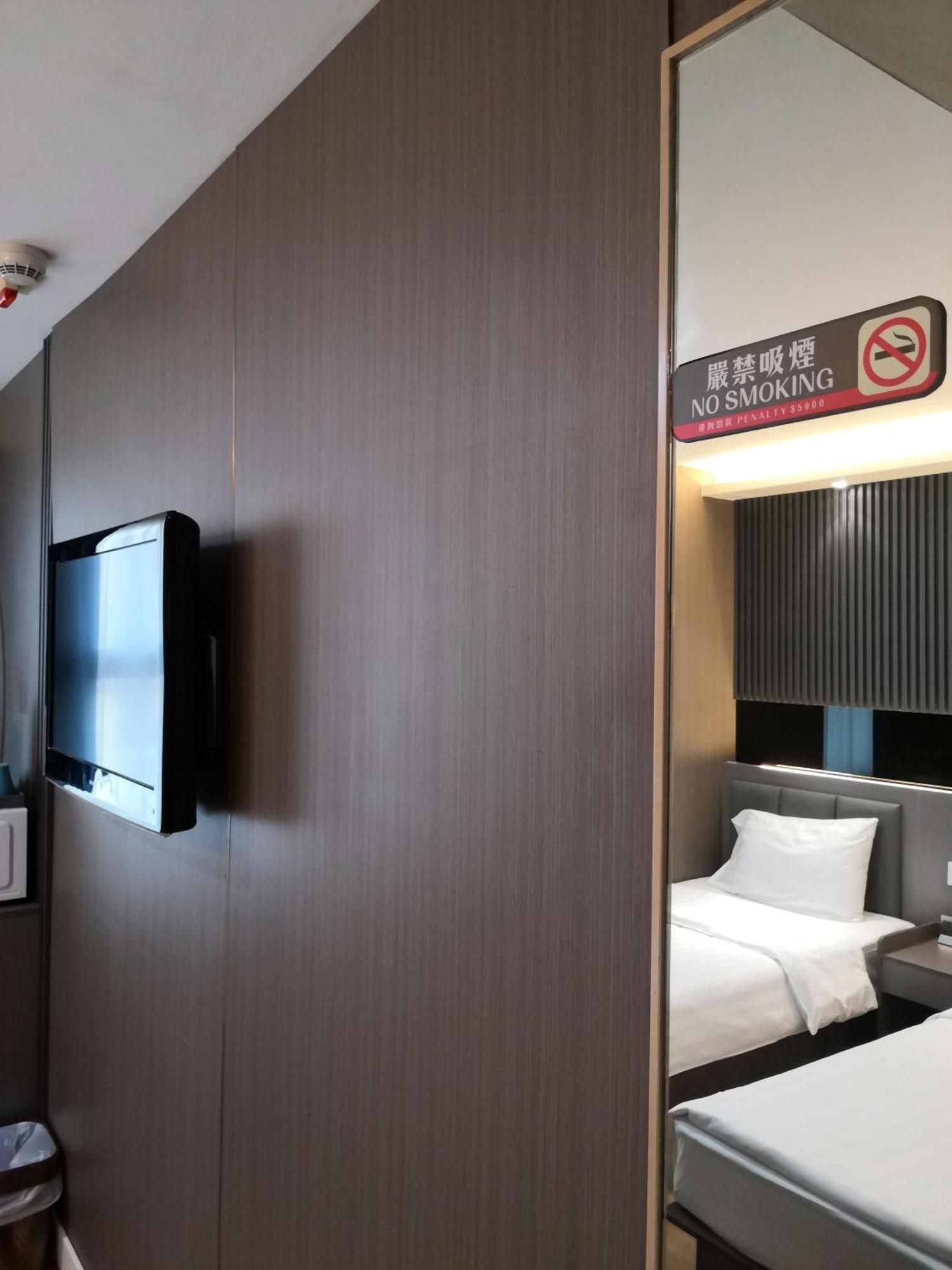 Hennessy Hotel Hong Kong Bagian luar foto